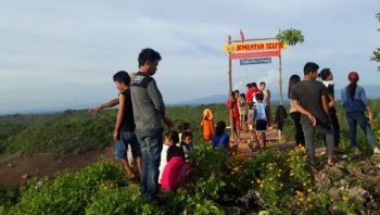 Di Muna Ada Puncak Baluara Punya Cerita