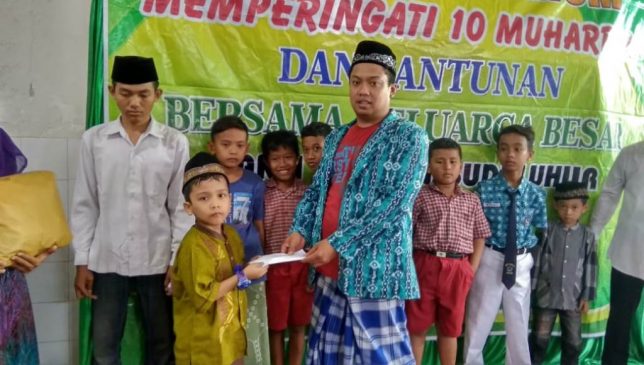 Asyuro, Momen Mengajarkan Anak Usia Dini untuk Saling Berbagi