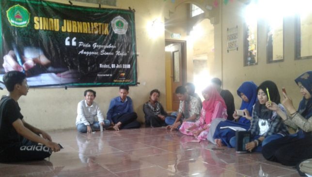 STIBI Sinau Gelar Pelatihan Jurnalistik, Temanya Podo Geguyuban Anggone Sinau Nulis