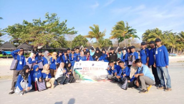 ﻿Dispar Baubau Gelar Pelatihan Pemandu Wisata