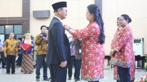 Terima Penghargaan MKK dari BKKBN Pusat, Ini Kata Bupati Konsel