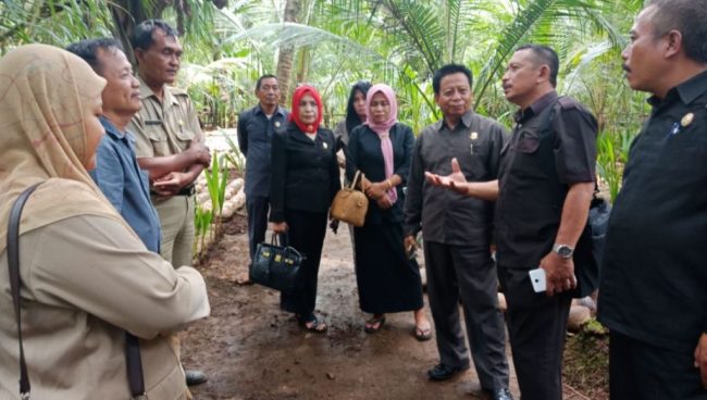Tertarik Budidaya Kelapa Kopyor Komisi II DPRD Konsel Sambangi Pemda Pati