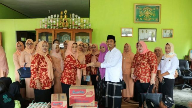 DWP Konsel Gelar Anjangsana di Ponpes Minhajut Thullab