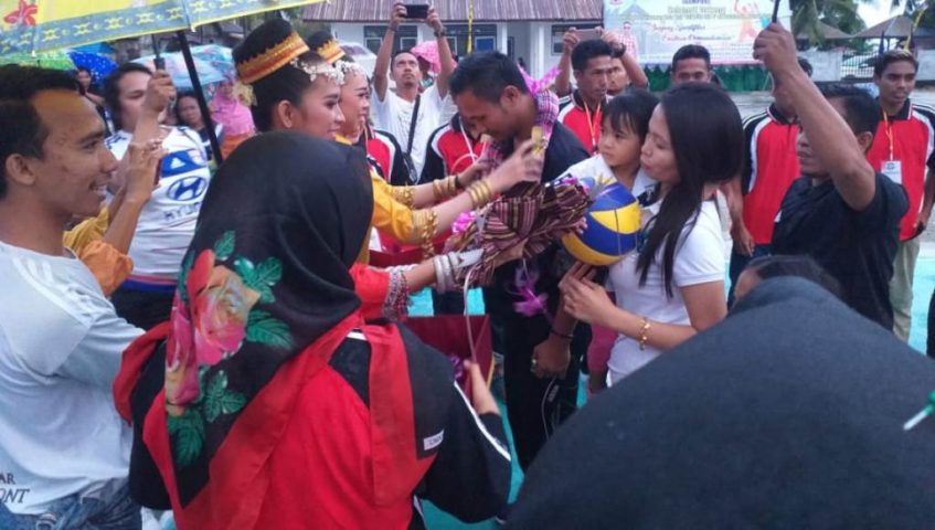 Meriahkan HUT Butur ke 12 Gempur Gelar Turnamen Bola Voly