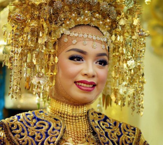 Surat-Surat Wasiat Mendiang Nana, Obituari Penderita Kanker