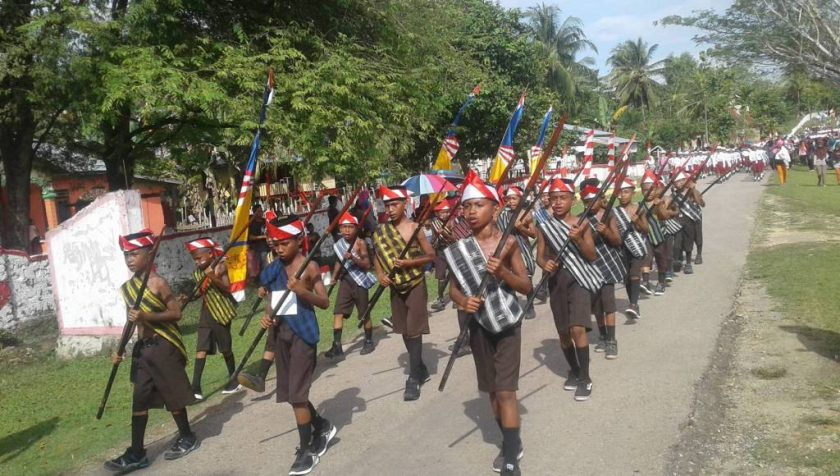 45 Kelompok Gerak Jalan Parigi Meriahkan Hut RI ke-73