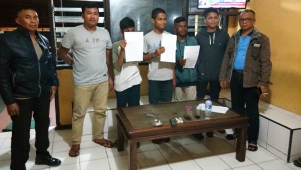 Asyik Main Gim di Pinggir Jalan, Enam Remaja di Muna Diamankan Polisi