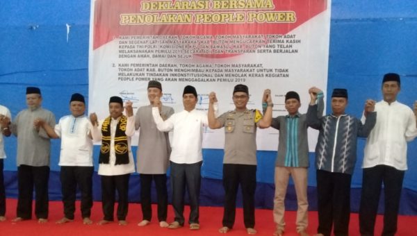 ﻿Bupati Buton, Ajak Masyarakat Tidak Ikut People Power
