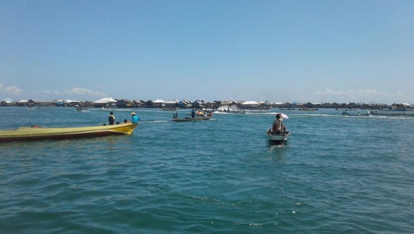 Video: Lima Kabupaten Ikut Lomba Balap Perahu Motor di Muna