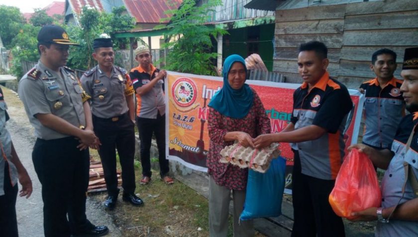 ZAGg Polres Muna Berbagi Bersama Kaum Tak Mampu
