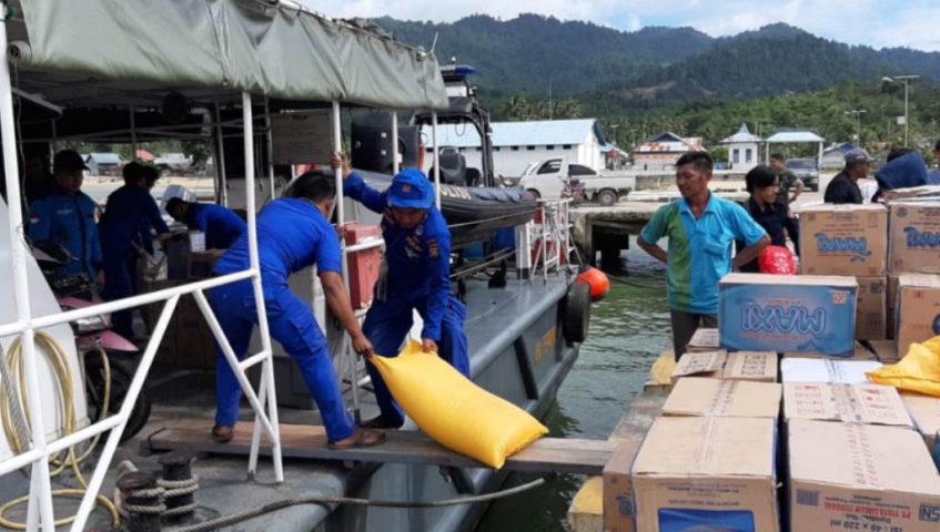 Video, Polair Polda Sultra Salurkan Bantuan Korban Banjir ke Konut