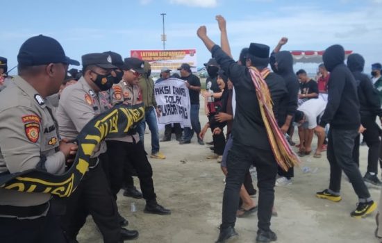 Jelang Pilkada, Polres Wakatobi Gelar Simulasi Sistem Pengamanan Kota