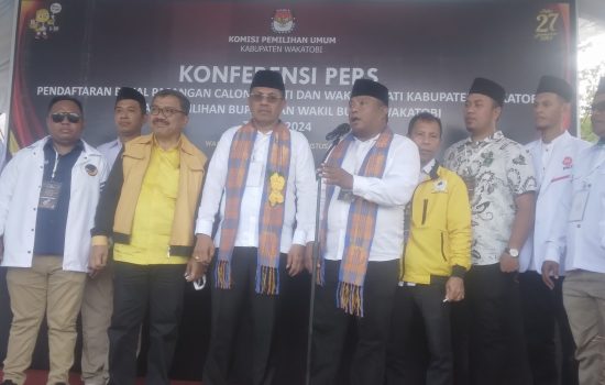Arhawi Kawal Pendaftaran Bapaslon HARUM ke KPU Wakatobi
