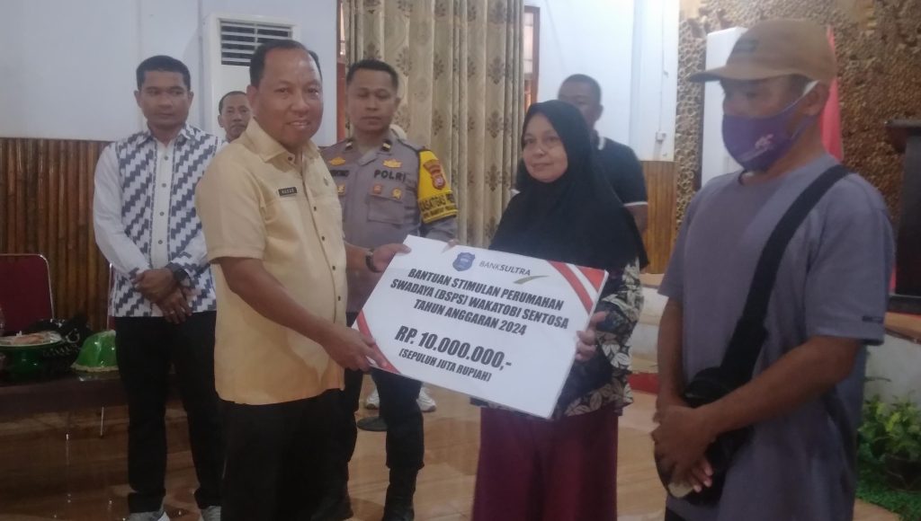 Dinas Perumahan Wakatobi Beri Stimulan untuk Warga Penghasilan Rendah