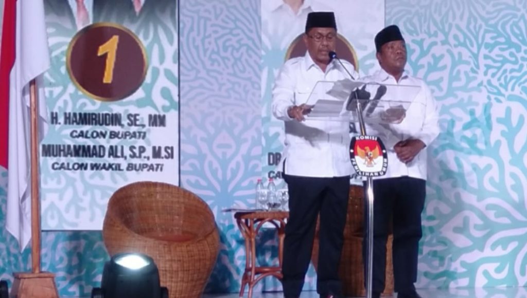 Debat Pilkada Wakatobi, Paslon Harum Sentil Paslon Petahana Gagal Bangun Wakatobi