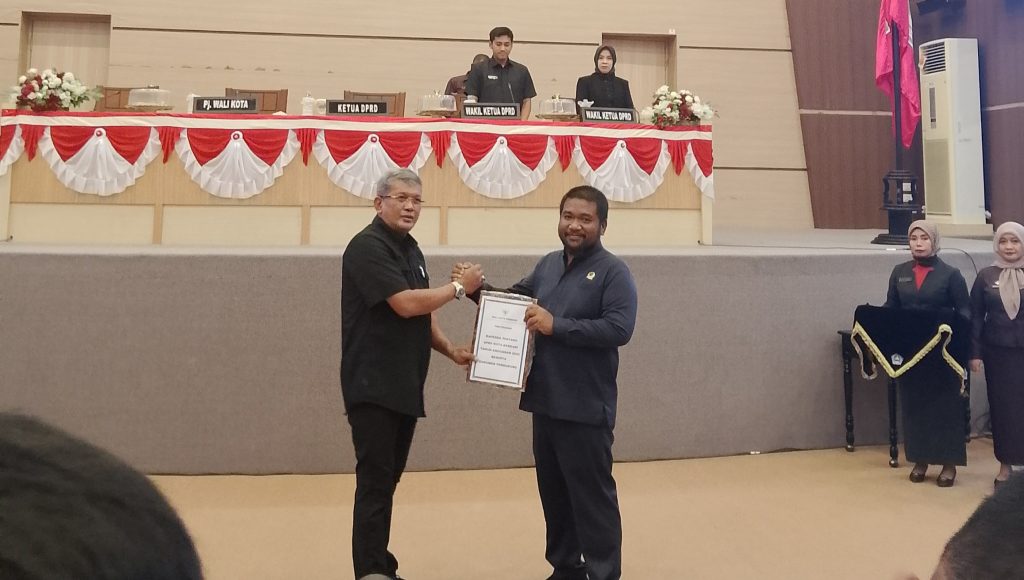 DPRD Kota Kendari Gelar Rapat Paripurna Bahas APBD Tahun 2025