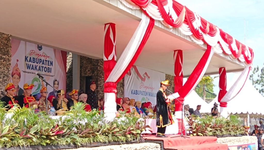 HUT Wakatobi Ke-21, Haliana Ajak Komponen Masyarakat Membahu Kelola Potensi Daerah