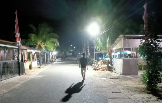 Desa Langara Tanjung Batu Genjot Penerangan Desa Dengan Keterbatasan Anggaran