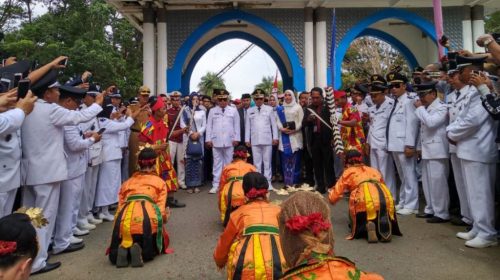 Ali Mazi Lantik Tiga Kader PAN Jadi Kepala Daerah