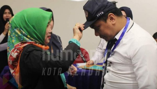 Sekda Kendari Buka Diklat Pemberdayaan Masyarakat
