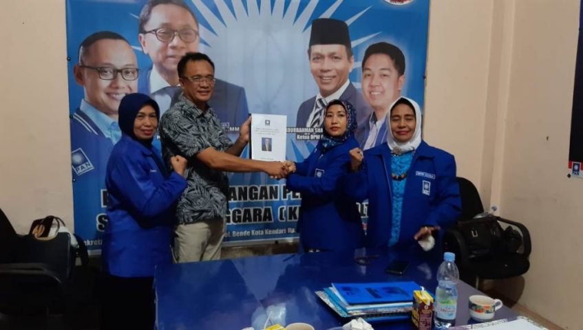 Sabaruddin Labamba Cabup Koltim Daftar di PAN