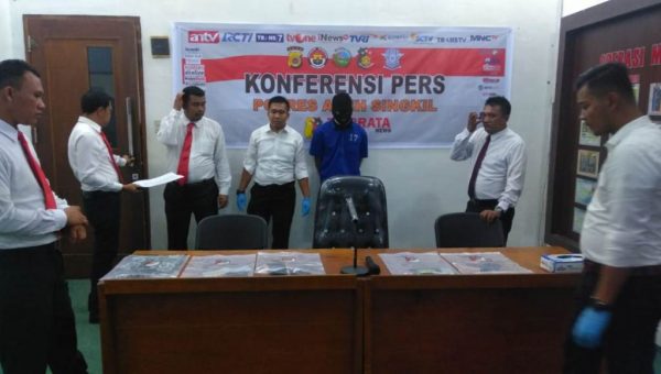 ﻿Polisi Ungkap Penmbunuhan Supir Travel