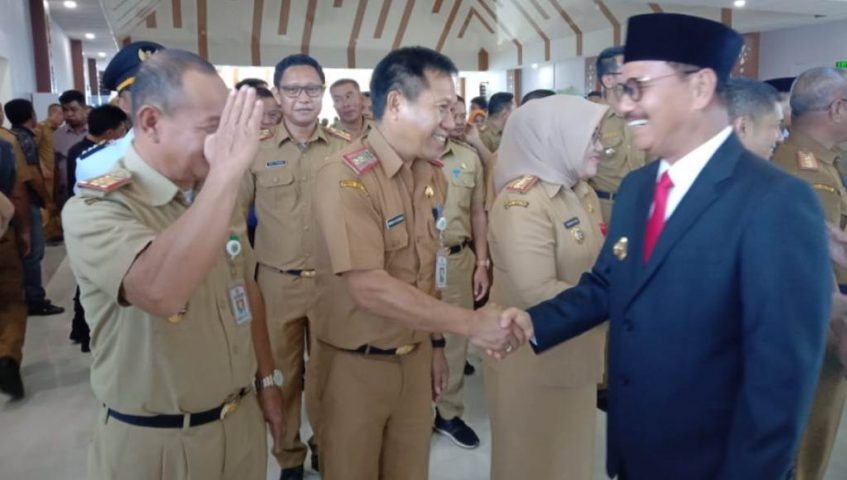 Awal Tahun, Surunuddin Rombak Pejabat Eselon II dan III