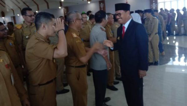 Awal Tahun, Surunuddin Rombak Pejabat Eselon II dan III