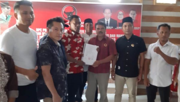 Syahrul ST Mendaftar Balon Bupati Konut di PDIP