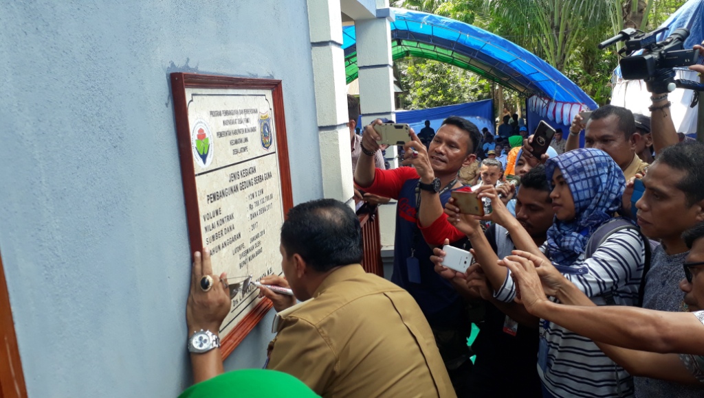 Bupati Mubar Apresiasi Gedung Serba Guna La Ode Baresi Asmana