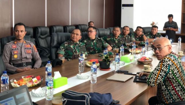 Panglima Kodam XIV/Hasanuddin Tinjau Pabrik PT VDNI Konawe