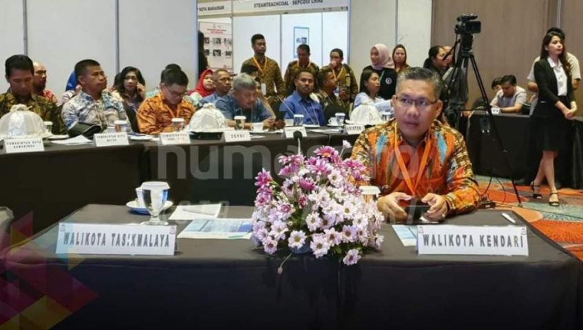 Walikota Kendari Sulkarnain Ikut Warmest Greetings