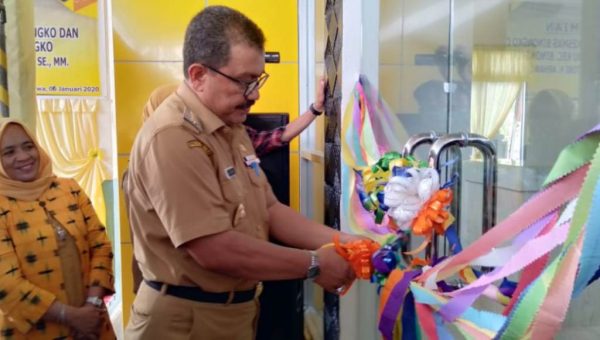 Lagi, Bupati Wakatobi Resmikan Puskesmas di Binongko dan Tomia
