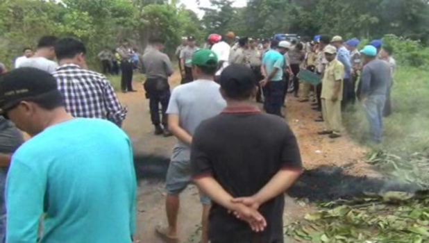 Warga Amonggedo dan Pondidaha Rebutan Tapal Batas Wilayah