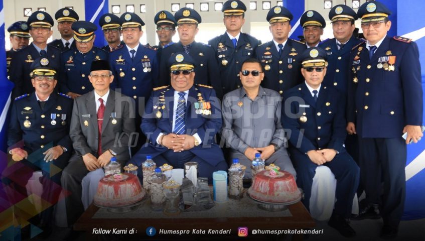 Gubernur dan Wakilnya Serta Wali Kota Kendari Hadiri Upacara Harhubnas