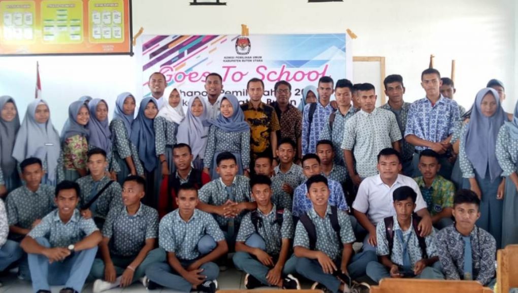 KPU Buton Utara Sosialisasi di Sekolah