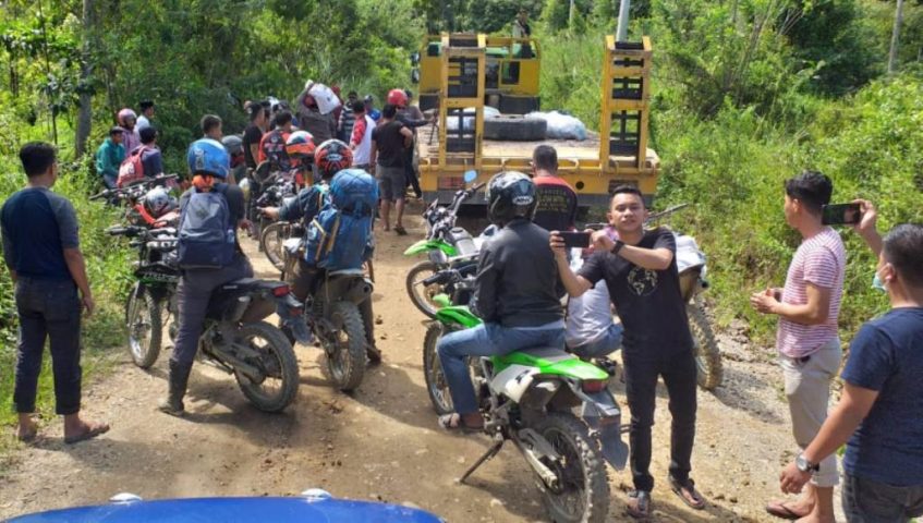Ojek Gabah di Koltim Distribusi Bantuan Korban Banjir