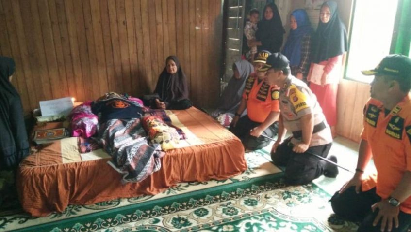Polres Muna Kunjungi Rumah Duka Almahruma Husnawati